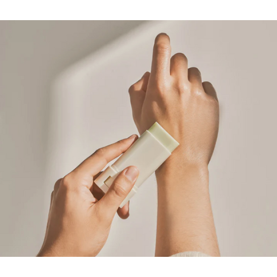 Jaysuing, Matte Sun Stick Mugwort + Camelia SPF50+/PA++++, Сонцезахисний засіб, що матує, в стику, спф, 18 г